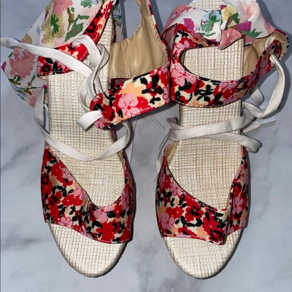 Strappy canvas sandal